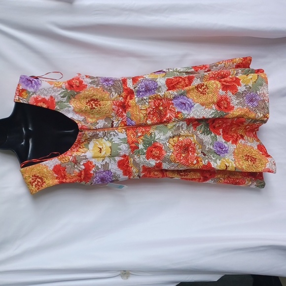 Danny & Nicole Floral A-Line Dress.  SZ 16, NWT, 22" PTP, 39" Long - Picture 4 of 9